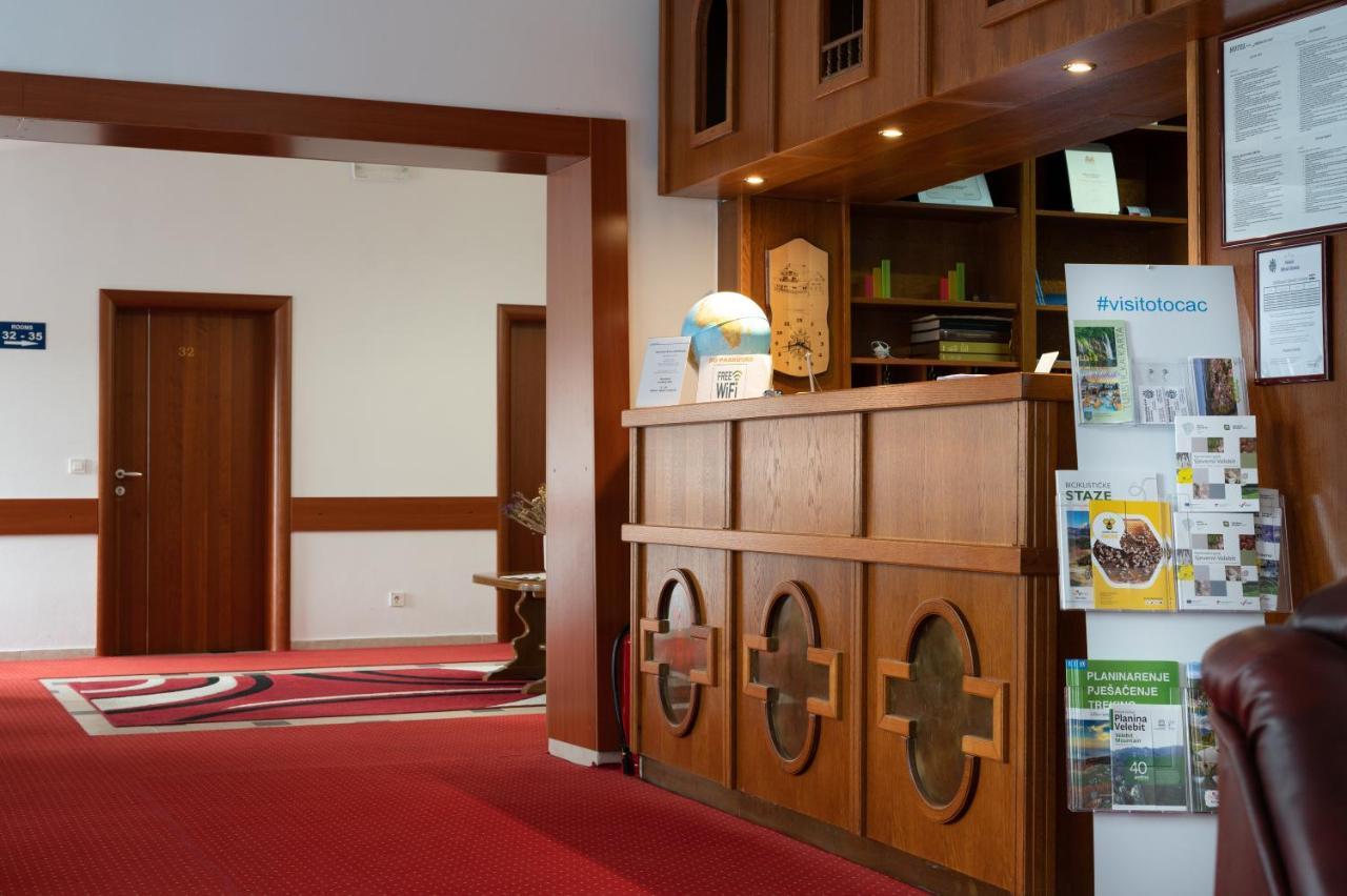 Hotel Mirni Kutak Otočac Dış mekan fotoğraf