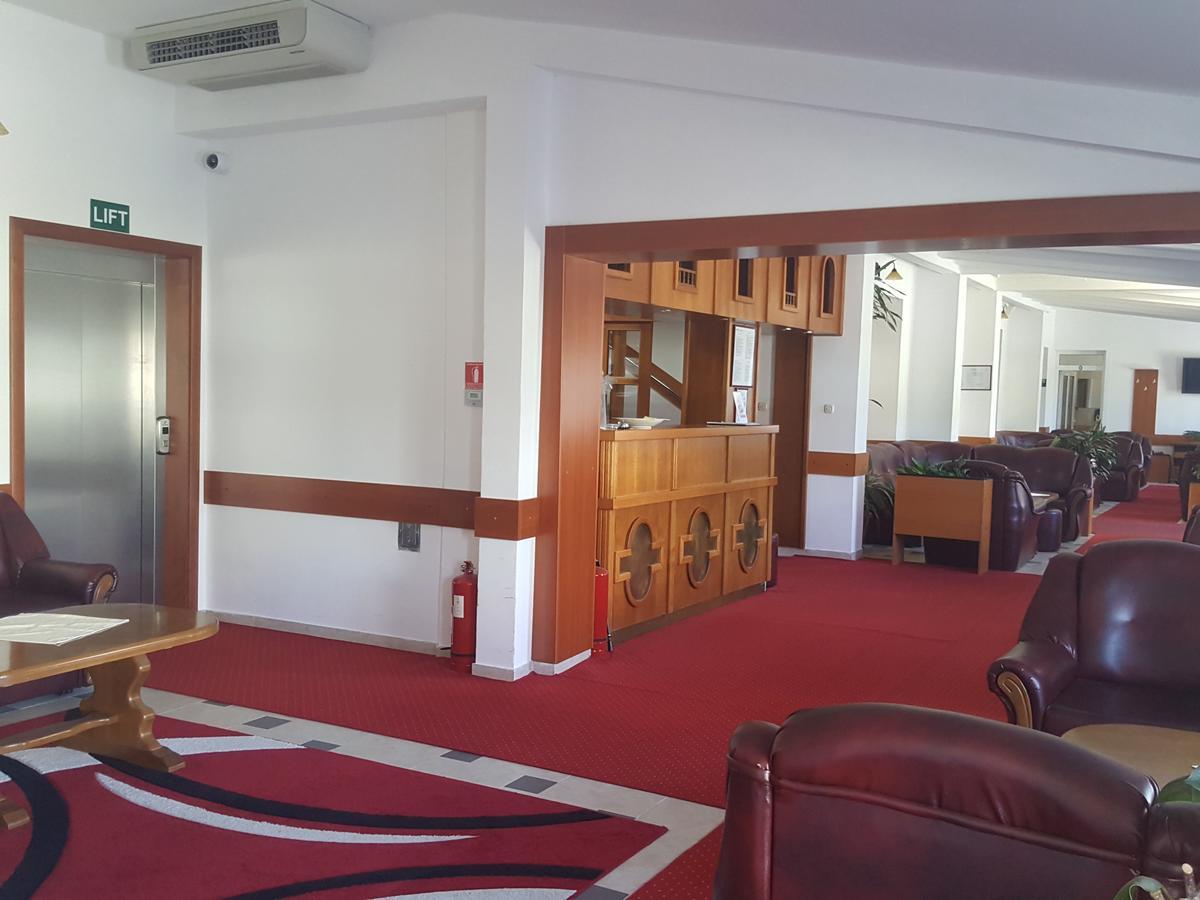 Hotel Mirni Kutak Otočac Dış mekan fotoğraf