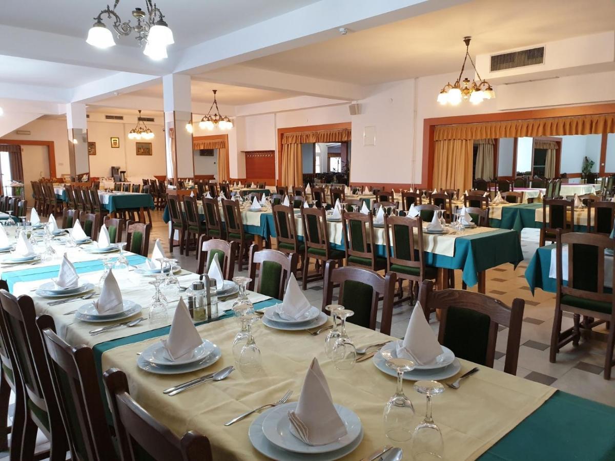 Hotel Mirni Kutak Otočac Dış mekan fotoğraf