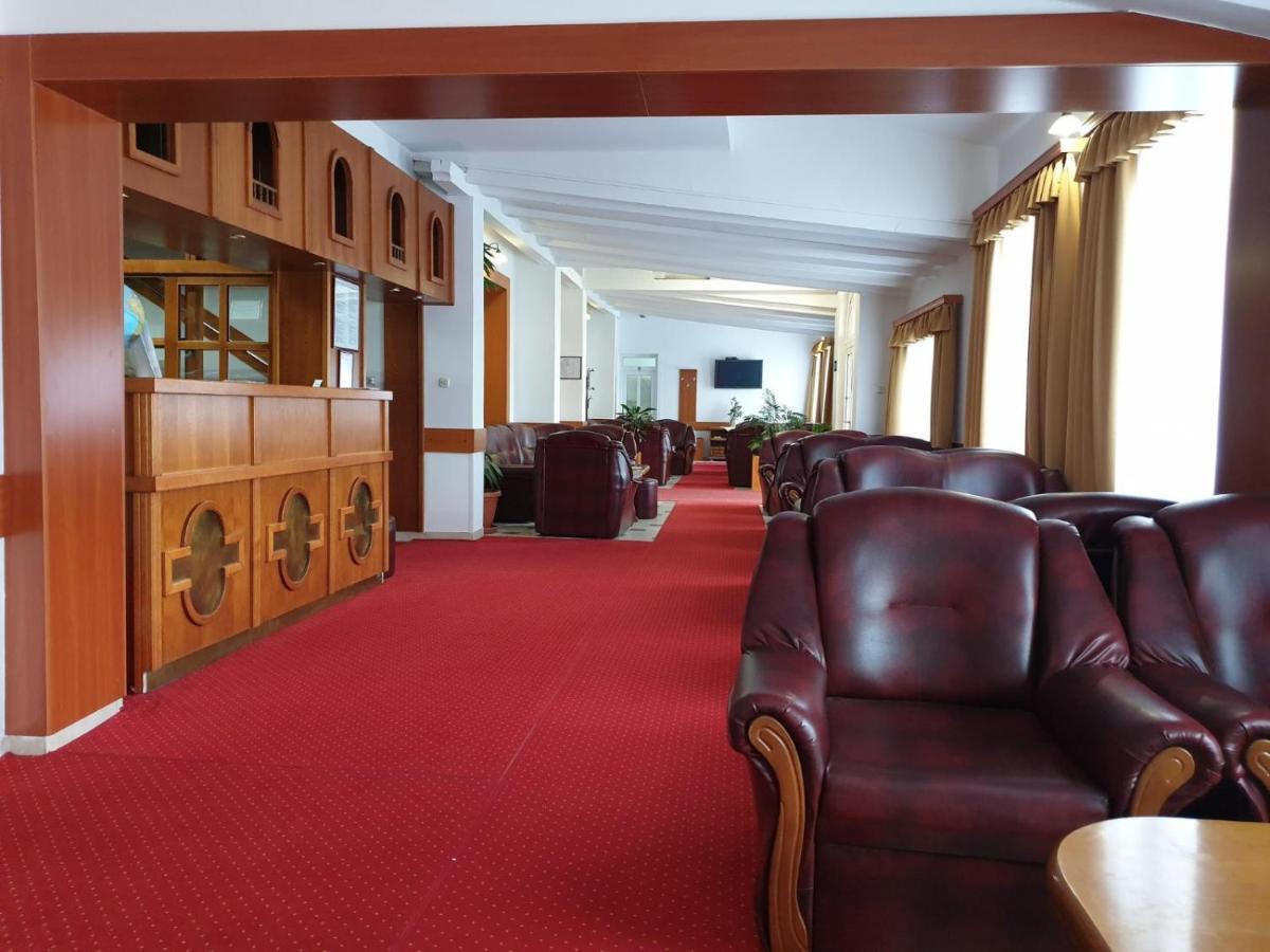 Hotel Mirni Kutak Otočac Dış mekan fotoğraf